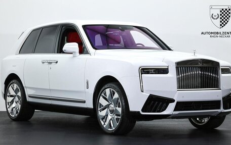 Rolls-Royce Cullinan, 2025 год, 63 990 032 рублей, 3 фотография