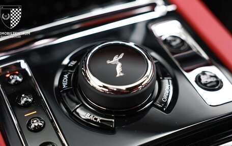 Rolls-Royce Cullinan, 2025 год, 63 990 032 рублей, 38 фотография