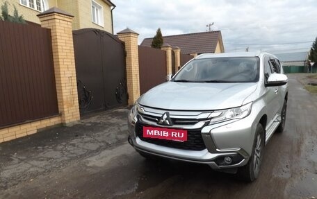 Mitsubishi Pajero Sport III рестайлинг, 2018 год, 2 750 000 рублей, 3 фотография