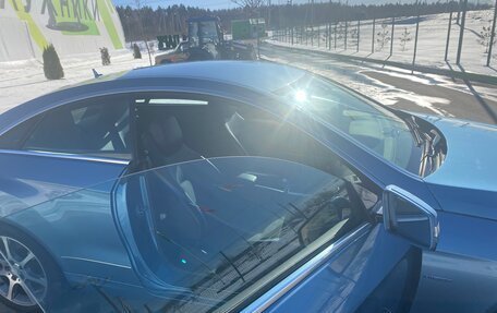 Mercedes-Benz E-Класс, 2010 год, 1 490 000 рублей, 10 фотография