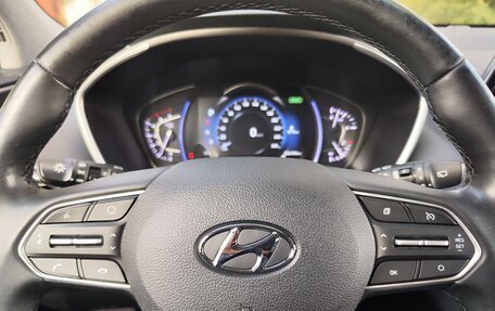 Hyundai Santa Fe IV, 2019 год, 2 700 000 рублей, 26 фотография