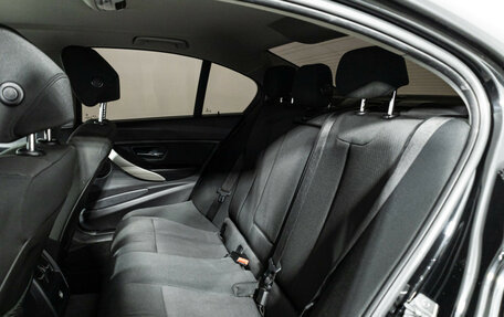 BMW 3 серия, 2017 год, 1 749 585 рублей, 10 фотография