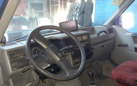 Volkswagen Caravelle T4, 1991 год, 550 000 рублей, 10 фотография