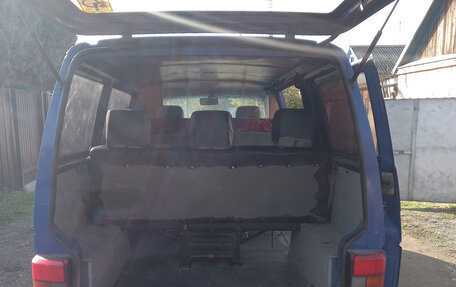 Volkswagen Caravelle T4, 1991 год, 550 000 рублей, 7 фотография