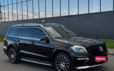 Mercedes-Benz GL-Класс, 2015 год, 2 900 000 рублей, 2 фотография