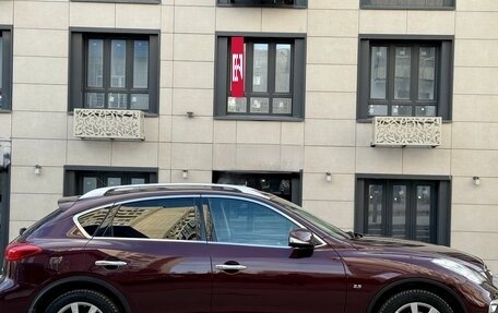 Infiniti QX50 I рестайлинг, 2017 год, 2 450 000 рублей, 2 фотография