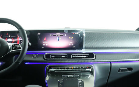 Mercedes-Benz V-Класс, 2025 год, 19 000 000 рублей, 16 фотография