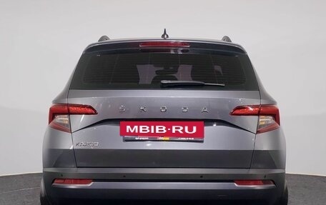 Skoda Karoq I, 2021 год, 2 300 000 рублей, 5 фотография