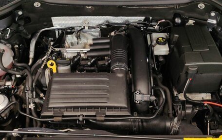 Skoda Karoq I, 2021 год, 2 300 000 рублей, 17 фотография