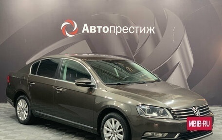 Volkswagen Passat B7, 2012 год, 985 000 рублей, 3 фотография
