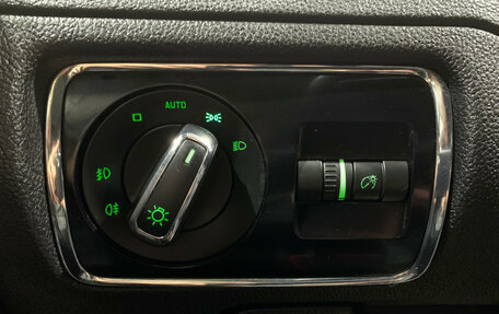 Skoda Superb III рестайлинг, 2008 год, 590 000 рублей, 14 фотография