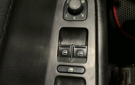 Skoda Superb III рестайлинг, 2008 год, 590 000 рублей, 13 фотография