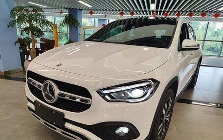 Mercedes-Benz GLA, 2022 год, 1 888 000 рублей, 1 фотография