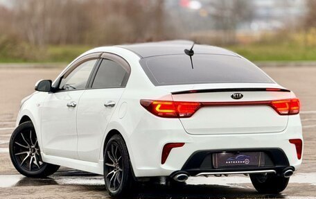 KIA Rio IV, 2018 год, 1 080 000 рублей, 2 фотография