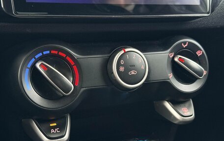 KIA Rio IV, 2018 год, 1 080 000 рублей, 6 фотография