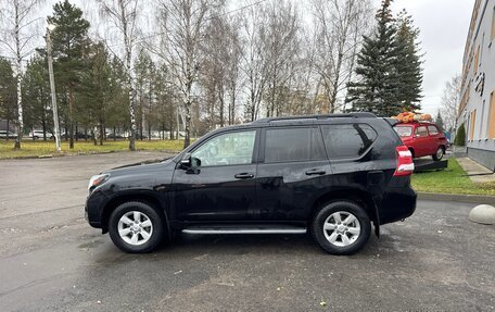 Toyota Land Cruiser Prado 150 рестайлинг 2, 2014 год, 2 900 000 рублей, 6 фотография