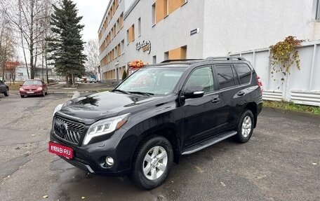 Toyota Land Cruiser Prado 150 рестайлинг 2, 2014 год, 2 900 000 рублей, 10 фотография