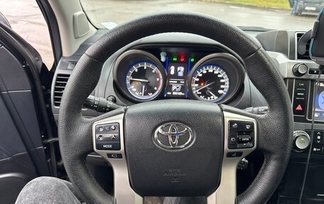 Toyota Land Cruiser Prado 150 рестайлинг 2, 2014 год, 2 900 000 рублей, 21 фотография