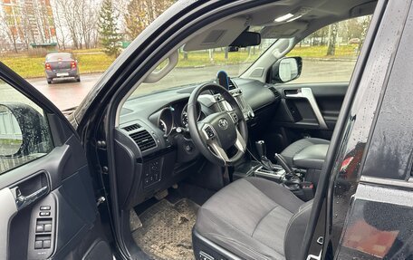 Toyota Land Cruiser Prado 150 рестайлинг 2, 2014 год, 2 900 000 рублей, 35 фотография