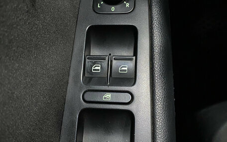 Skoda Superb III рестайлинг, 2011 год, 1 150 000 рублей, 12 фотография