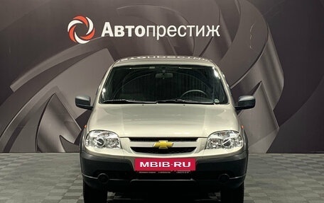 Chevrolet Niva I рестайлинг, 2013 год, 670 000 рублей, 2 фотография