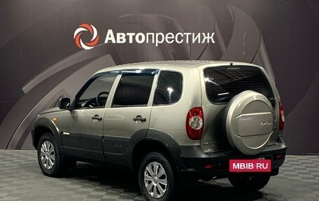 Chevrolet Niva I рестайлинг, 2013 год, 670 000 рублей, 8 фотография