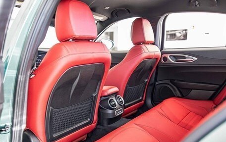 Alfa Romeo Giulia II, 2025 год, 8 115 600 рублей, 32 фотография