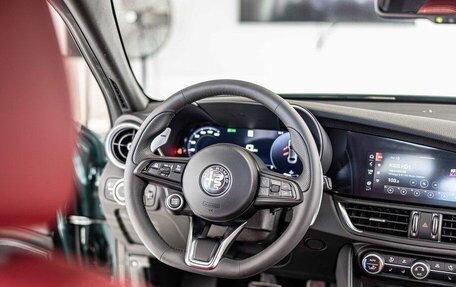 Alfa Romeo Giulia II, 2025 год, 8 115 600 рублей, 36 фотография