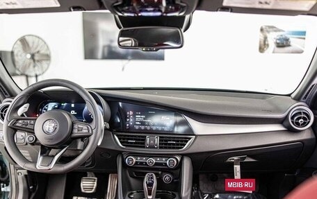 Alfa Romeo Giulia II, 2025 год, 8 115 600 рублей, 35 фотография