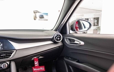 Alfa Romeo Giulia II, 2025 год, 8 115 600 рублей, 38 фотография