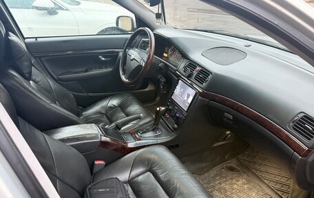 Volvo S80 II рестайлинг 2, 2004 год, 600 000 рублей, 10 фотография