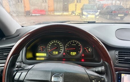 Volvo S80 II рестайлинг 2, 2004 год, 600 000 рублей, 11 фотография