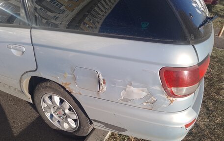 Nissan Avenir II, 2001 год, 270 000 рублей, 3 фотография