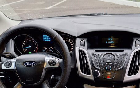 Ford Focus III, 2011 год, 680 000 рублей, 2 фотография