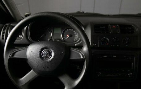 Skoda Fabia II, 2013 год, 650 000 рублей, 10 фотография