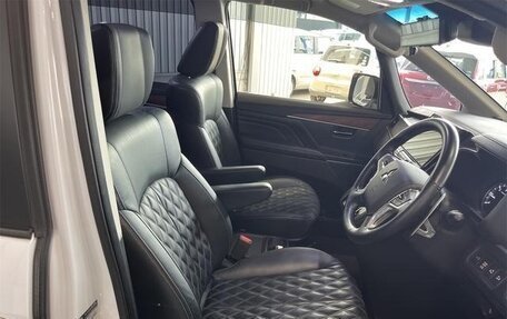 Mitsubishi Delica D:5 I, 2022 год, 2 918 000 рублей, 8 фотография