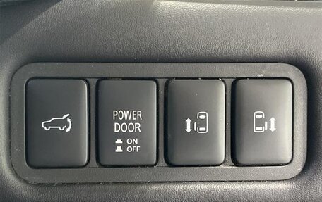 Mitsubishi Delica D:5 I, 2022 год, 2 918 000 рублей, 16 фотография