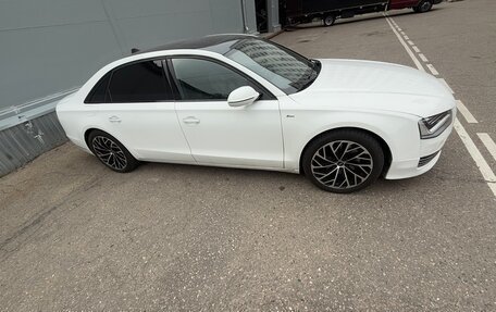 Audi A8, 2011 год, 1 500 000 рублей, 2 фотография