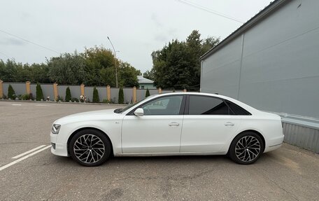 Audi A8, 2011 год, 1 500 000 рублей, 4 фотография