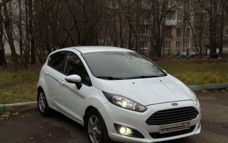 Ford Fiesta, 2018 год, 800 000 рублей, 9 фотография