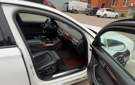 Audi A8, 2011 год, 1 500 000 рублей, 12 фотография