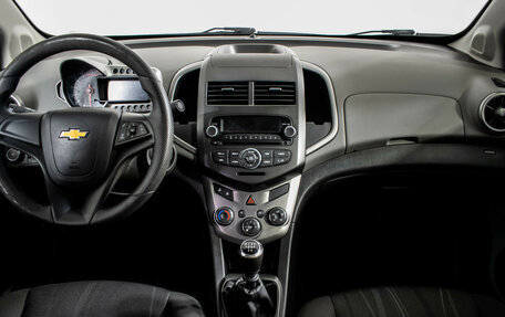 Chevrolet Aveo III, 2015 год, 730 000 рублей, 11 фотография