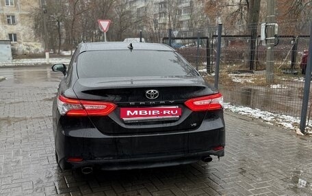 Toyota Camry, 2018 год, 3 050 000 рублей, 3 фотография