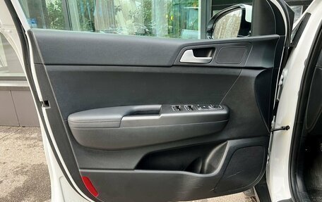 KIA Sportage IV рестайлинг, 2019 год, 2 450 000 рублей, 15 фотография