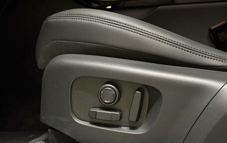 Land Rover Range Rover Evoque II, 2025 год, 6 990 200 рублей, 13 фотография