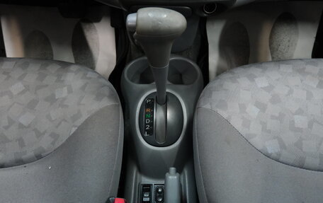 Toyota Echo, 2001 год, 399 000 рублей, 14 фотография