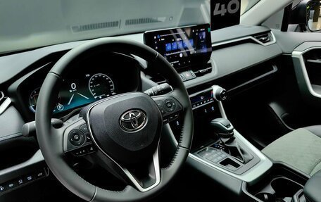 Toyota RAV4, 2025 год, 4 350 000 рублей, 18 фотография