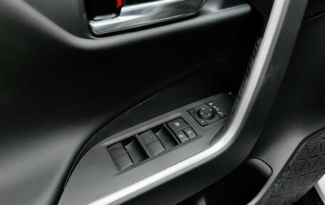 Toyota RAV4, 2025 год, 4 350 000 рублей, 30 фотография