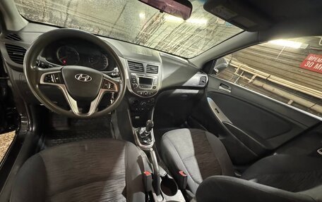 Hyundai Solaris II рестайлинг, 2014 год, 480 000 рублей, 4 фотография