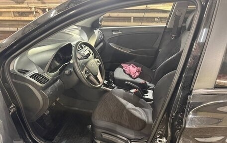 Hyundai Solaris II рестайлинг, 2014 год, 480 000 рублей, 3 фотография